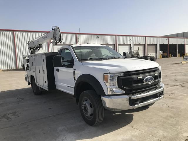 Image of Ford F-550 equipment image 1