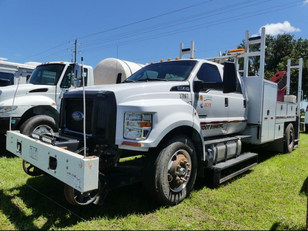 Image of Ford F-750 Primary image