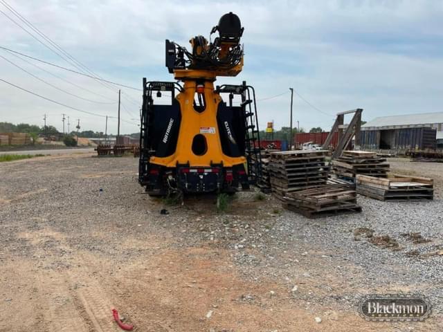 Image of Freightliner 108SD equipment image 1