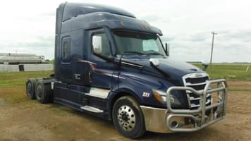 Main image Freightliner Cascadia 126