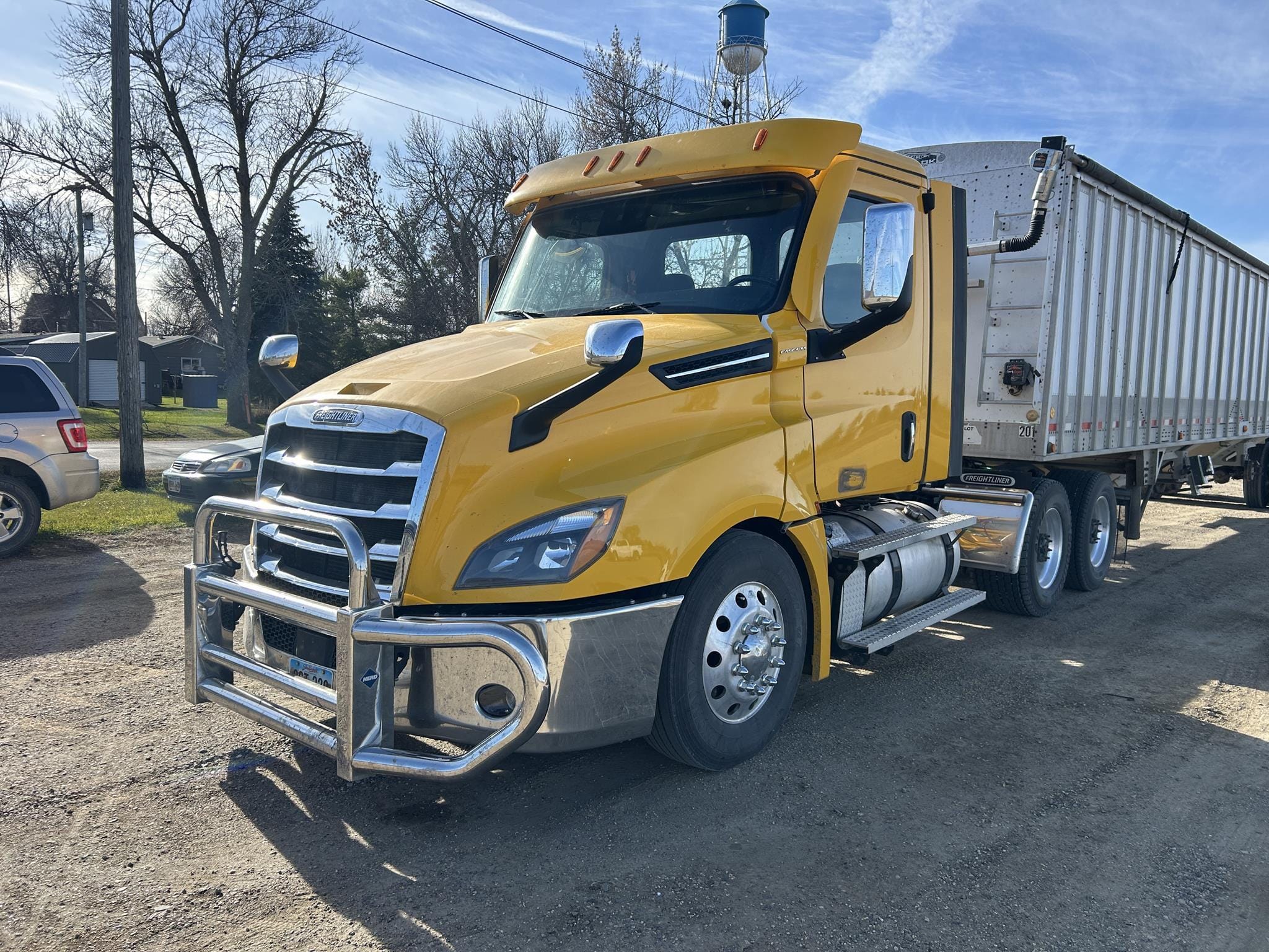 2021 Freightliner Cascadia 126 Equipment Image0