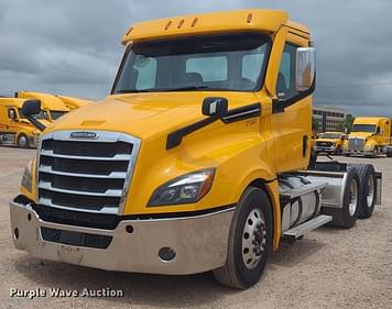 Main image Freightliner Cascadia