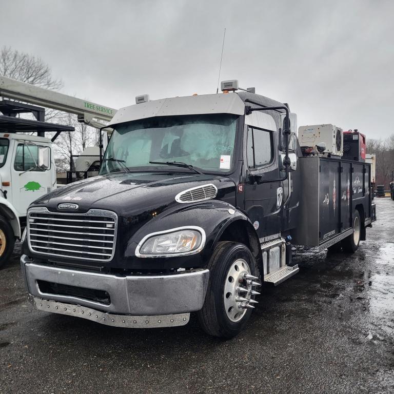 Image of Freightliner M2 Primary image