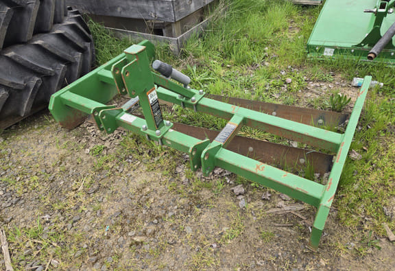 2021 Frontier LP1172 Equipment Image0