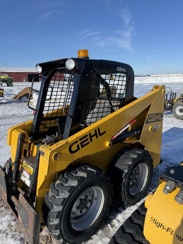 Image of Gehl R105 equipment image 1