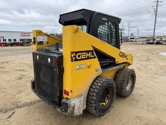 Image of Gehl R190 equipment image 3