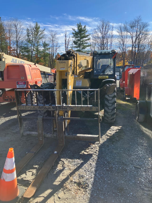 Image of Gehl RS10-55 equipment image 3