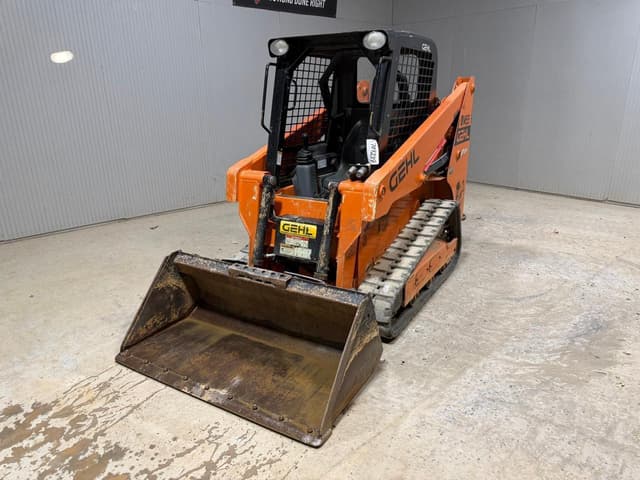 Image of Gehl RT105 equipment image 1