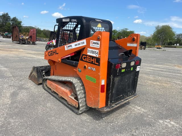 Image of Gehl RT105 equipment image 2