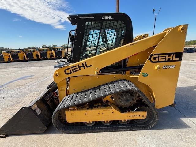 Image of Gehl RT165 equipment image 2