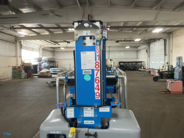 Image of Genie GR-20 equipment image 3