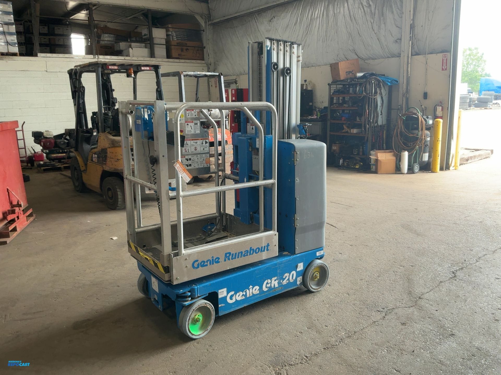 2021 Genie GR-20 Equipment Image0