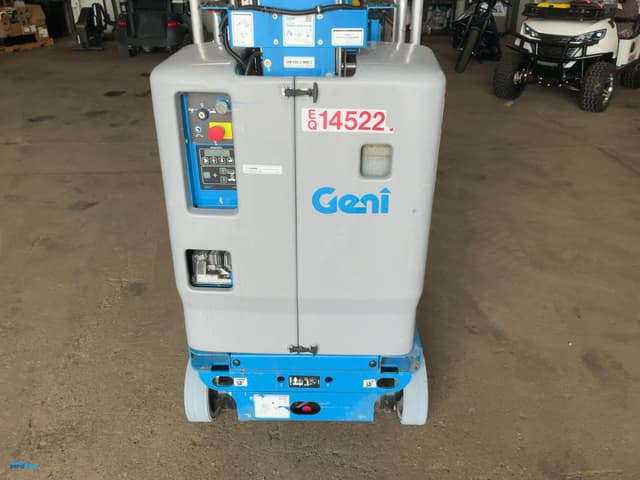 Image of Genie GR-20 equipment image 2