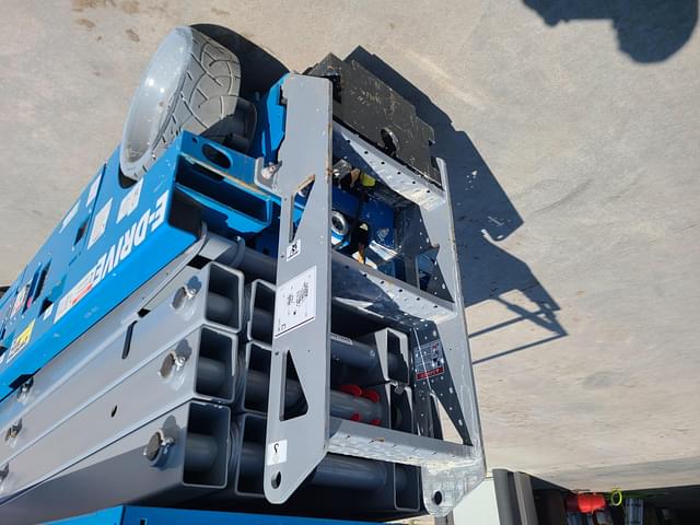 Image of Genie GS-2632 equipment image 4