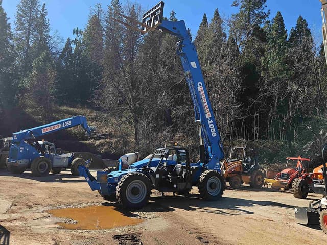 Image of Genie GTH-1056 equipment image 2