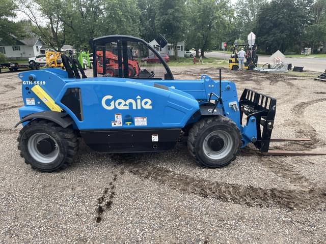 Image of Genie GTH5519 equipment image 3