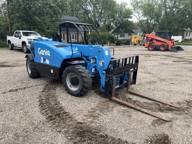 Image of Genie GTH5519 equipment image 2