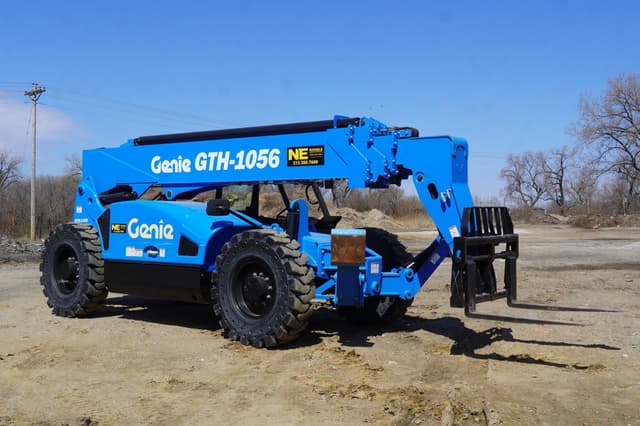 Image of Genie GTH1056 equipment image 4