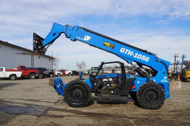 Image of Genie GTH1056 equipment image 2