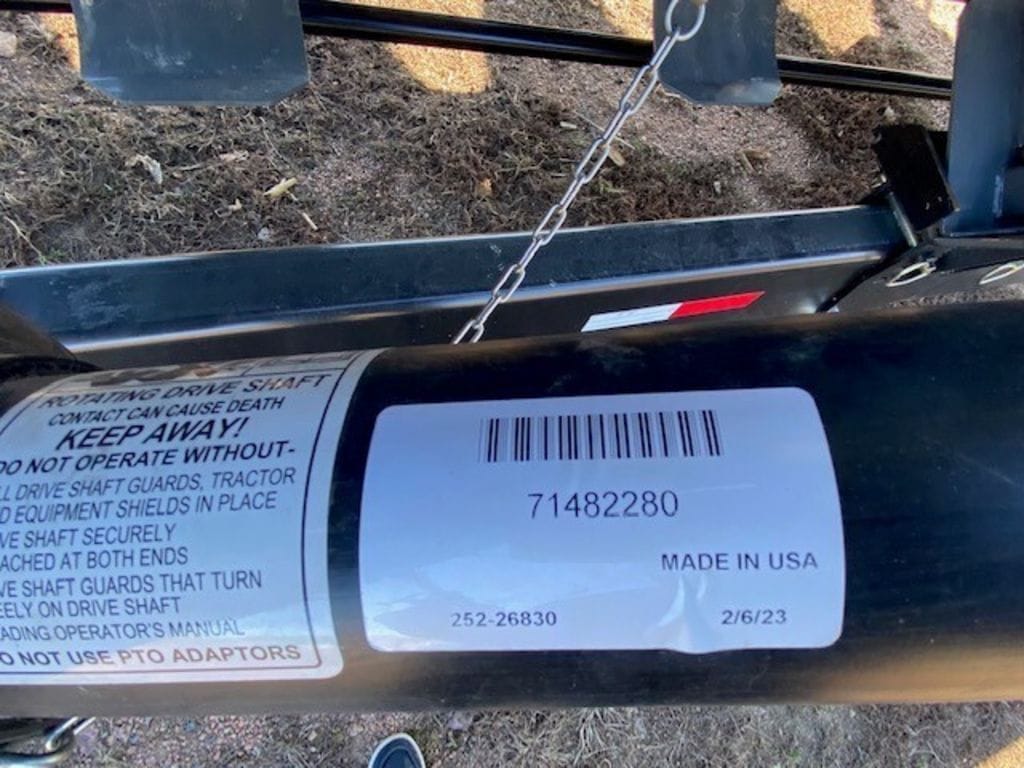 2021 Gleaner GL3308 Equipment Image0