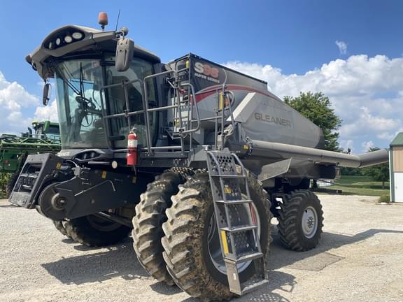 Image of Gleaner S96 Primary image