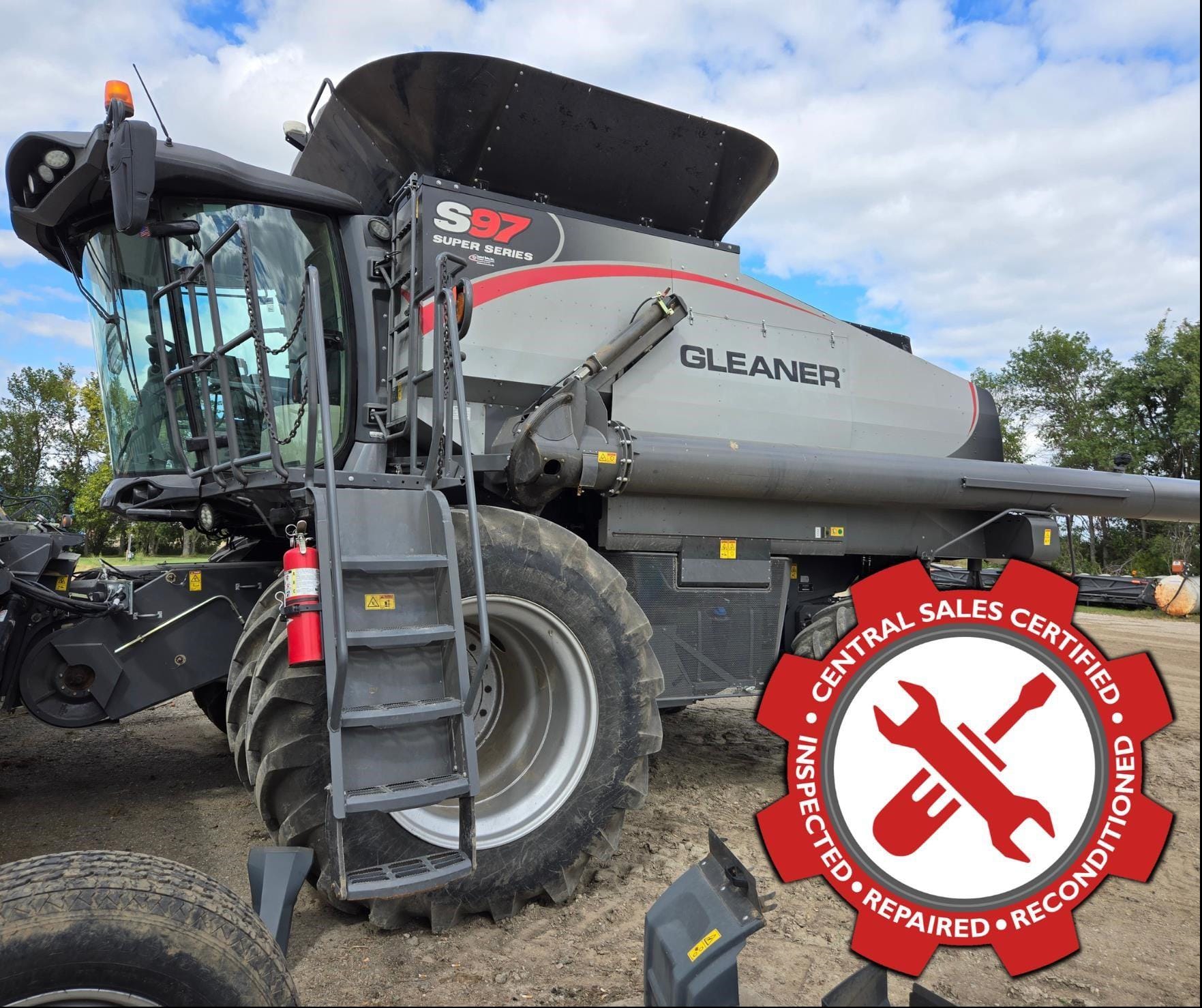 2021 Gleaner S97 Equipment Image0
