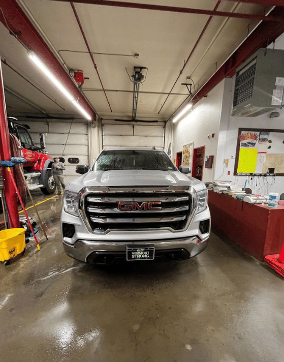 Image of GMC 1500 equipment image 3