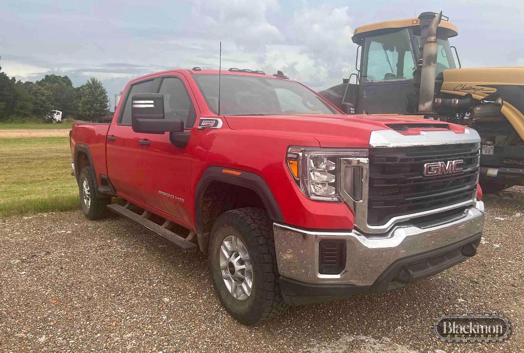 Image of GMC 2500HD Primary image