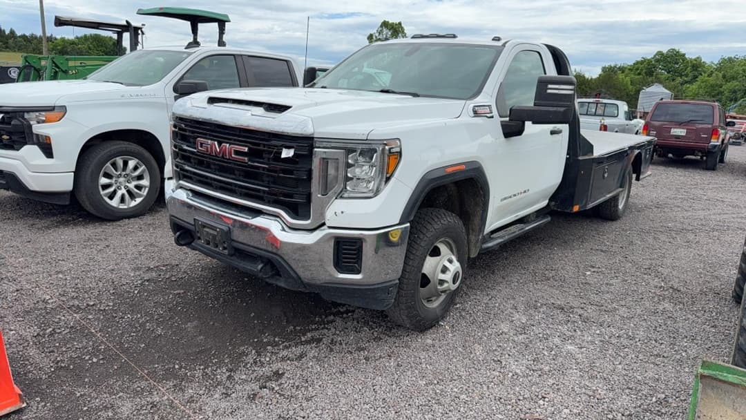Image of GMC 3500HD Primary image