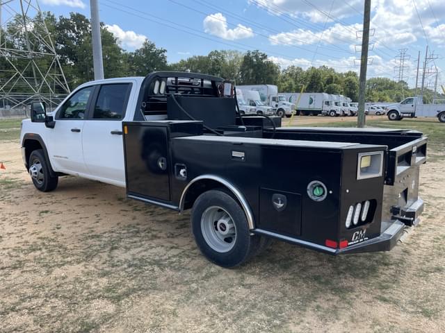Image of GMC 3500 equipment image 1