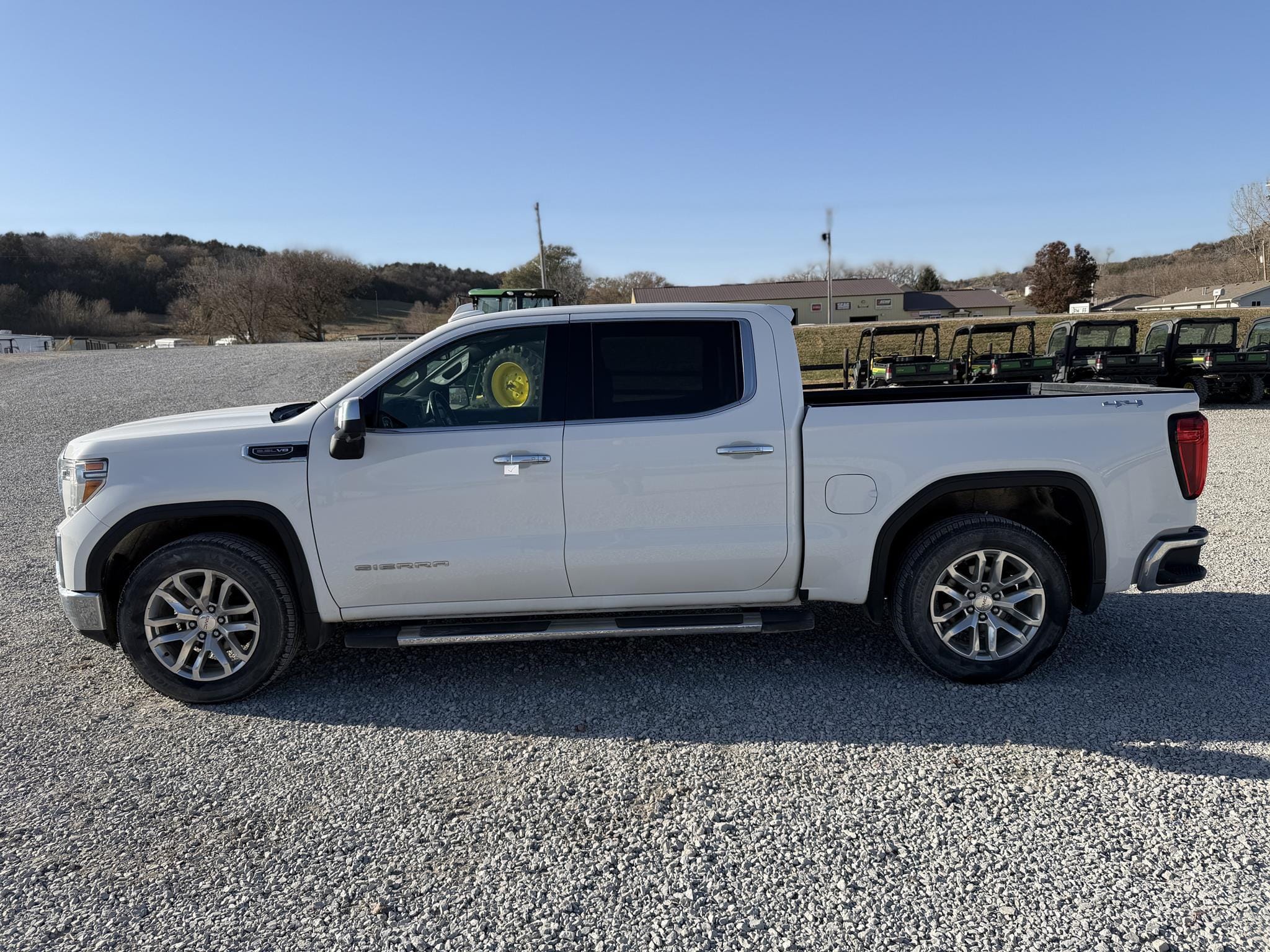 2021 GMC Sierra 1500 Equipment Image0