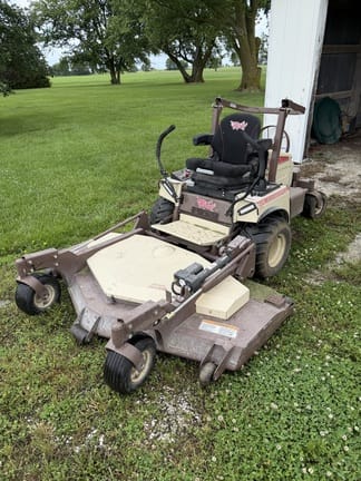 2021 Grasshopper 725DT Equipment Image0