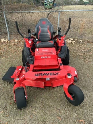Image of Gravely Pro-Turn 660 equipment image 1