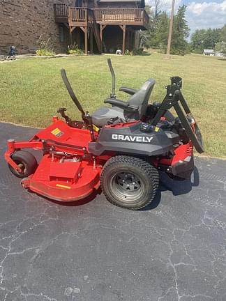 Image of Gravely Pro-Turn 160 equipment image 1