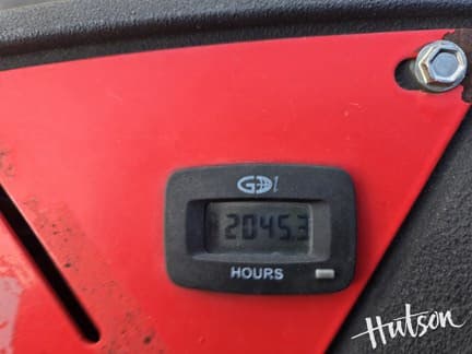 Image of Gravely Pro-Turn 460 equipment image 4