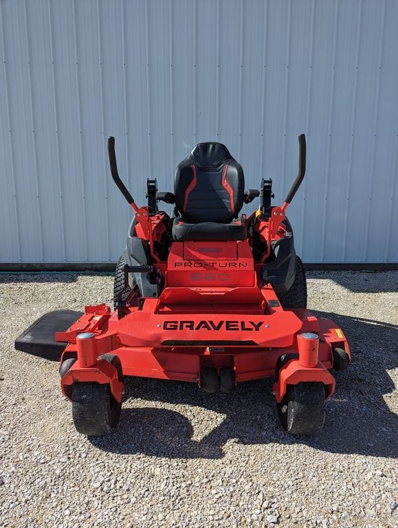 Main image Gravely Pro-Turn 660