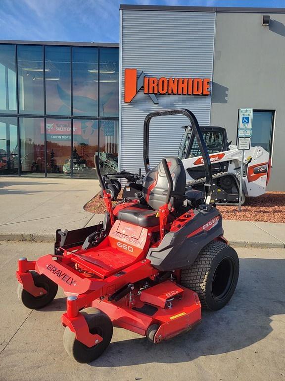 Image of Gravely Pro-Turn 600 equipment image 1