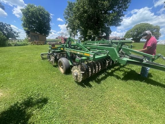 Main image Great Plains 1200TM