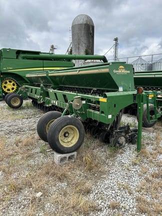 2021 Great Plains 2520 Equipment Image0