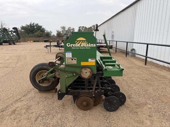 Image of Great Plains 2700 equipment image 1
