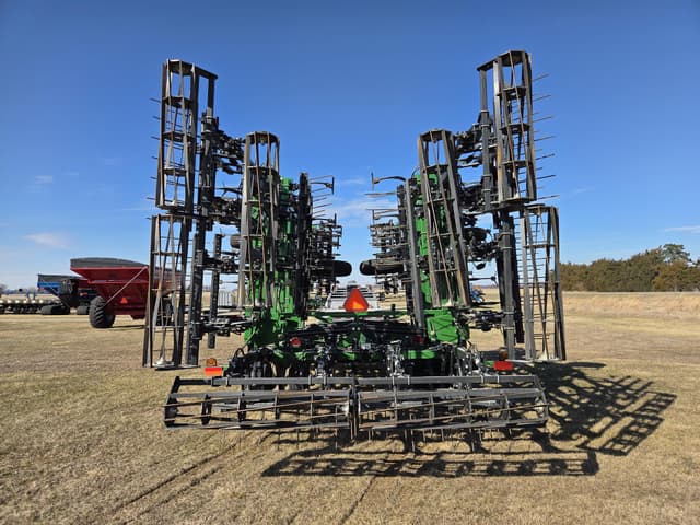 Image of Great Plains 8537DV equipment image 2