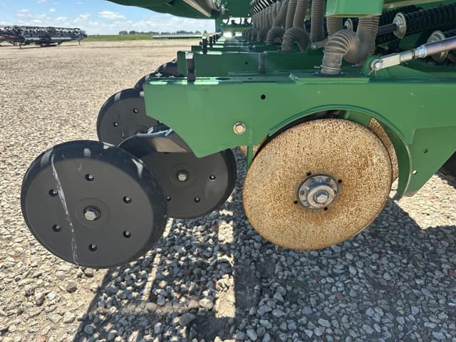 Image of Great Plains BD7600-40-4810 equipment image 3