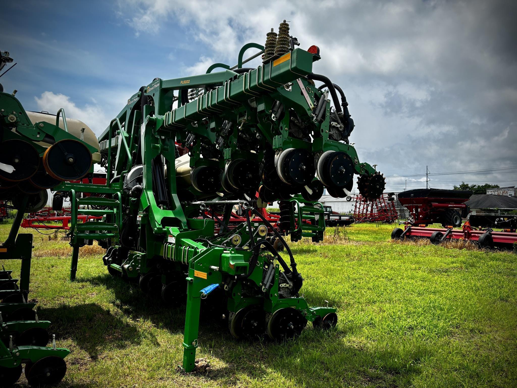 2021 Great Plains PL5200 Equipment Image0