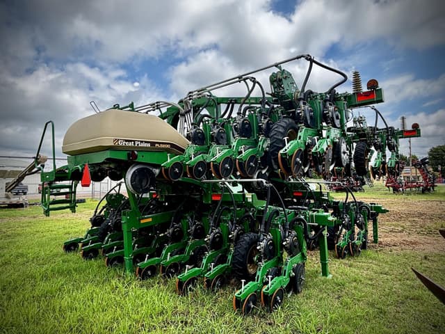 Image of Great Plains PL5200 equipment image 4