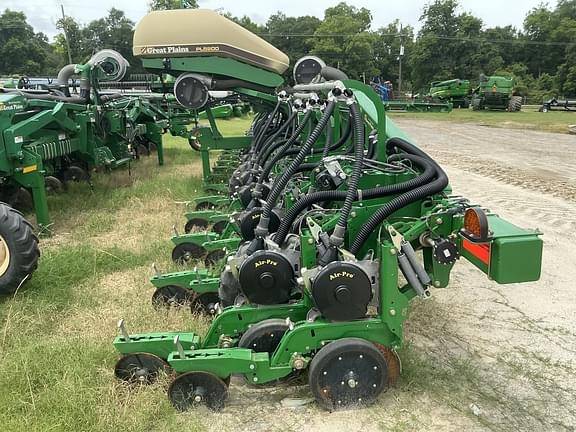 Image of Great Plains PL5200 equipment image 4
