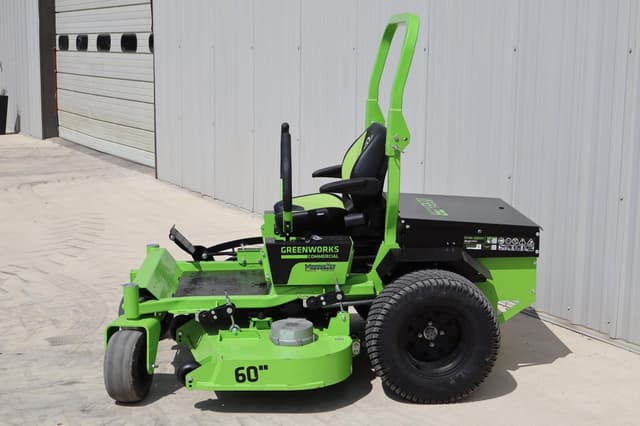 Image of Greenworks CZ60R equipment image 3