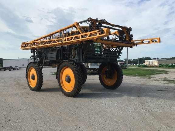 2021 Hagie STS12 Equipment Image0