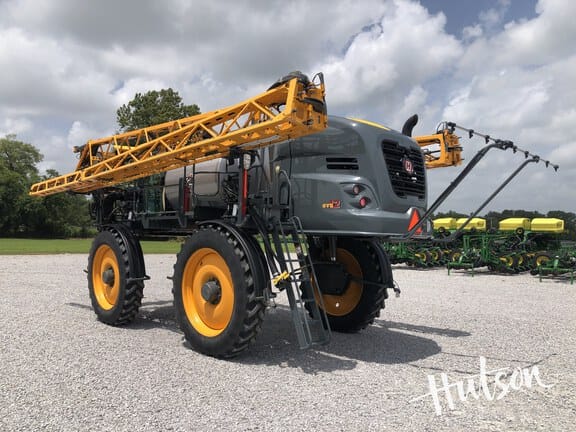 Main image Hagie STS12