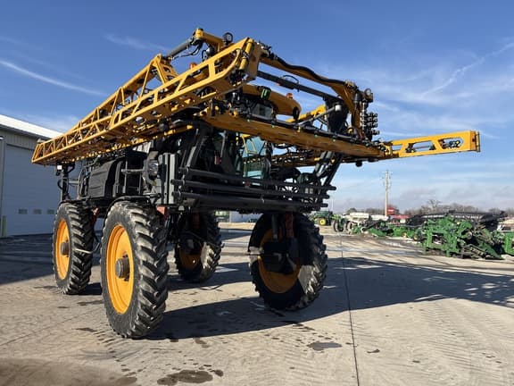 Image of Hagie STS12 equipment image 4