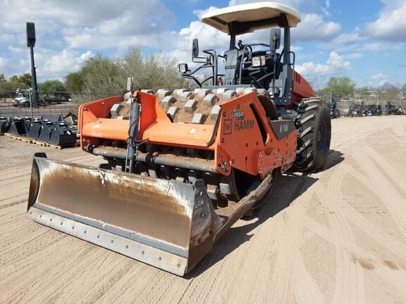 2021 Hamm H10iPB Equipment Image0